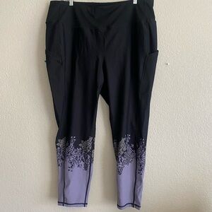 Black and Purple Floral Leggings